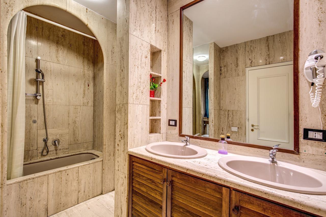 Enzo Luxury Affittacamere 3*