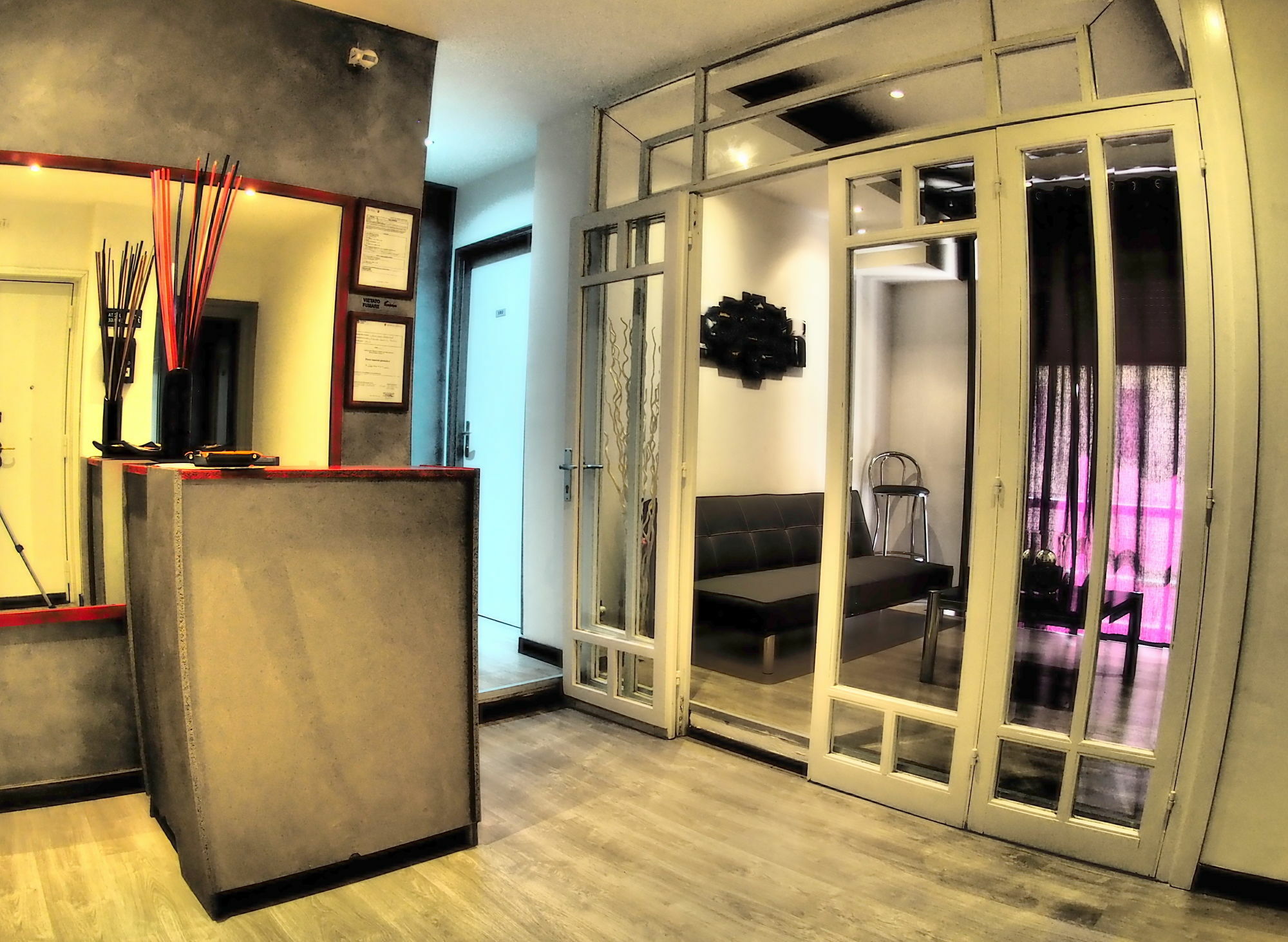 Enzo Luxury 3*
